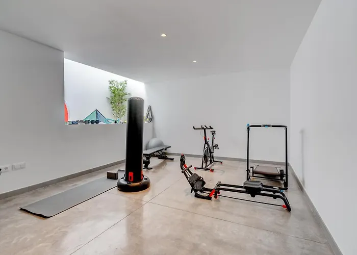 Estandar 3 - Casangular By Upper * أذيخي