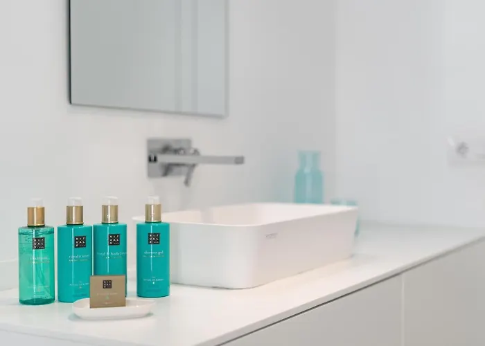 Estandar 3 - Casangular By Upper فيلة