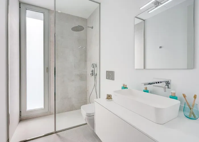 Estandar 3 - Casangular By Upper فيلة