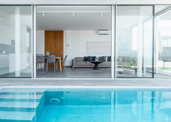 Estandar 3 - Casangular By Upper فيلة أذيخي